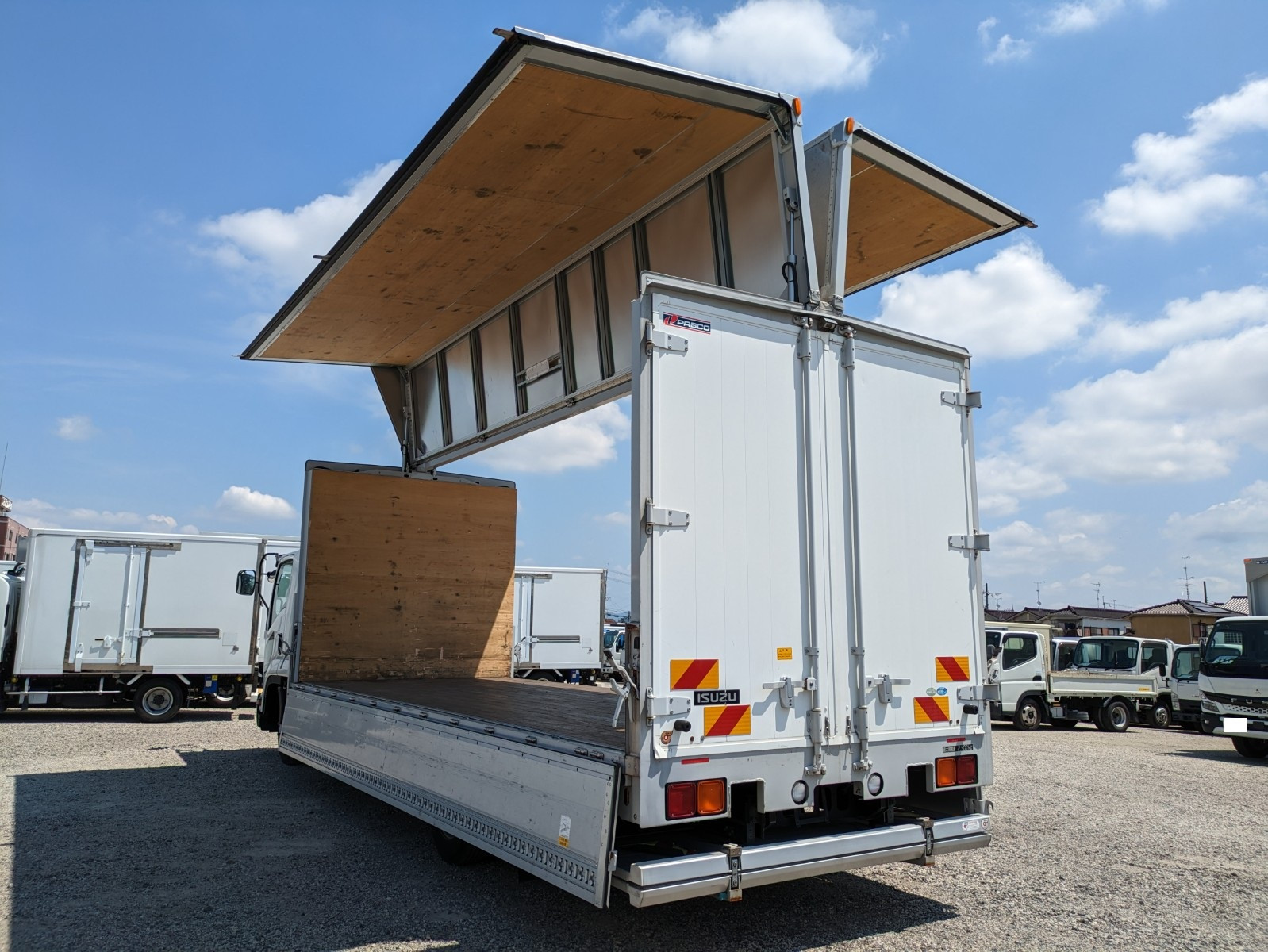 いすゞ フォワード 2PG-FRR90S2(2WD)の写真37