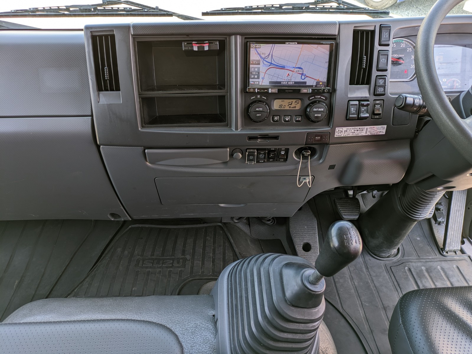 いすゞ フォワード 2PG-FRR90S2(2WD)の写真42