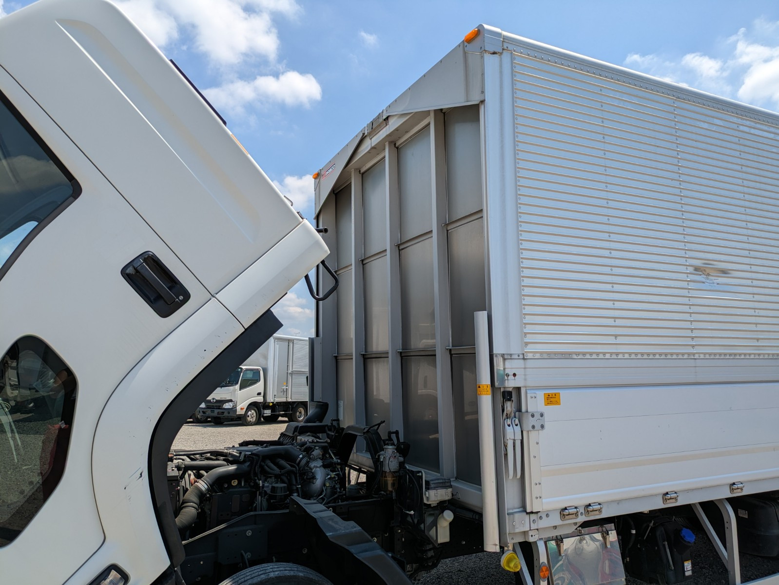 いすゞ フォワード 2PG-FRR90S2(2WD)の写真46