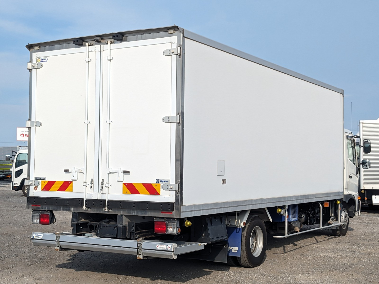 日野 レンジャー 2KG-FC2ABA(2WD)の写真5