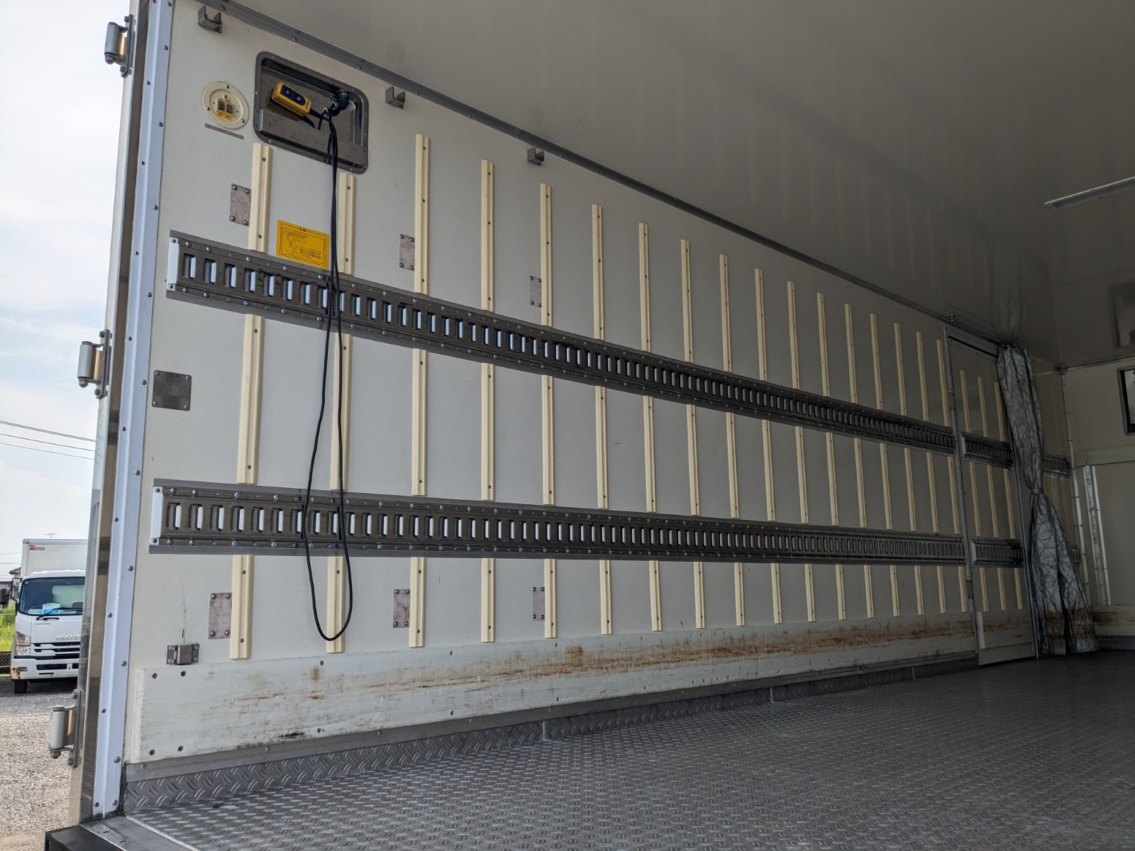 日野 レンジャー 2KG-FC2ABA(2WD)の写真23