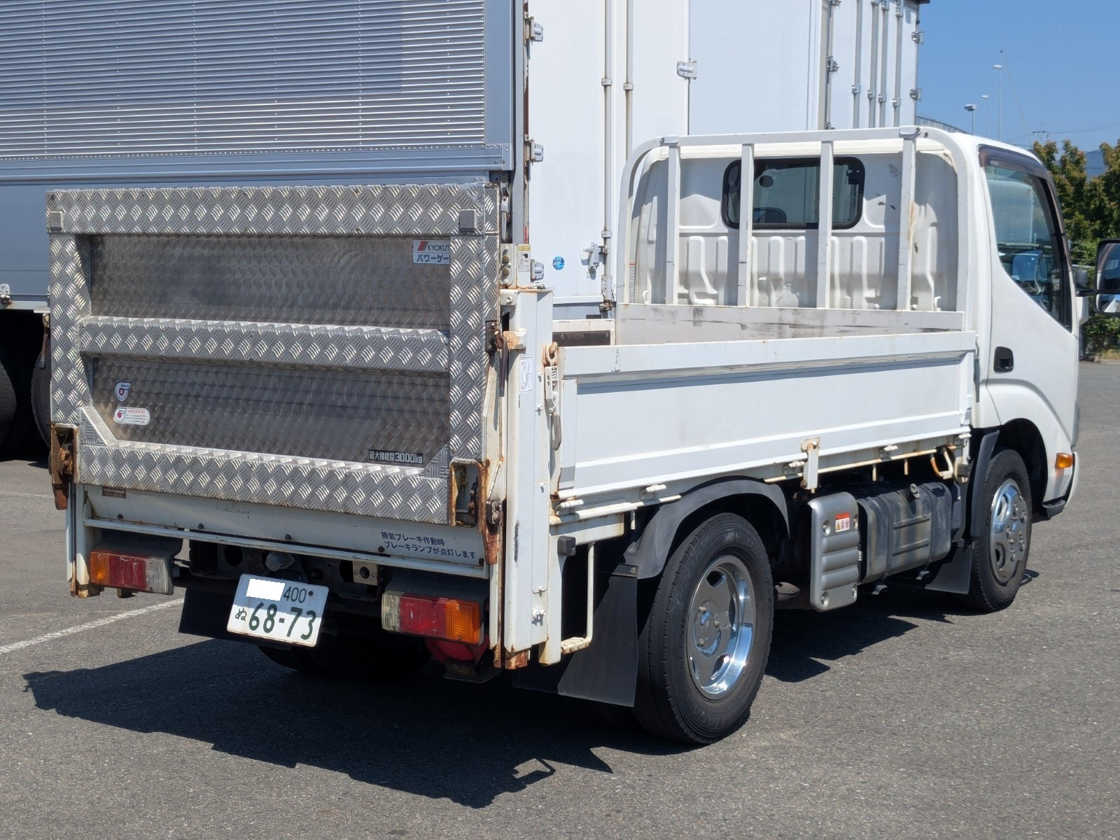 日野 デュトロ 2RG-XZU605M(2WD)の写真4