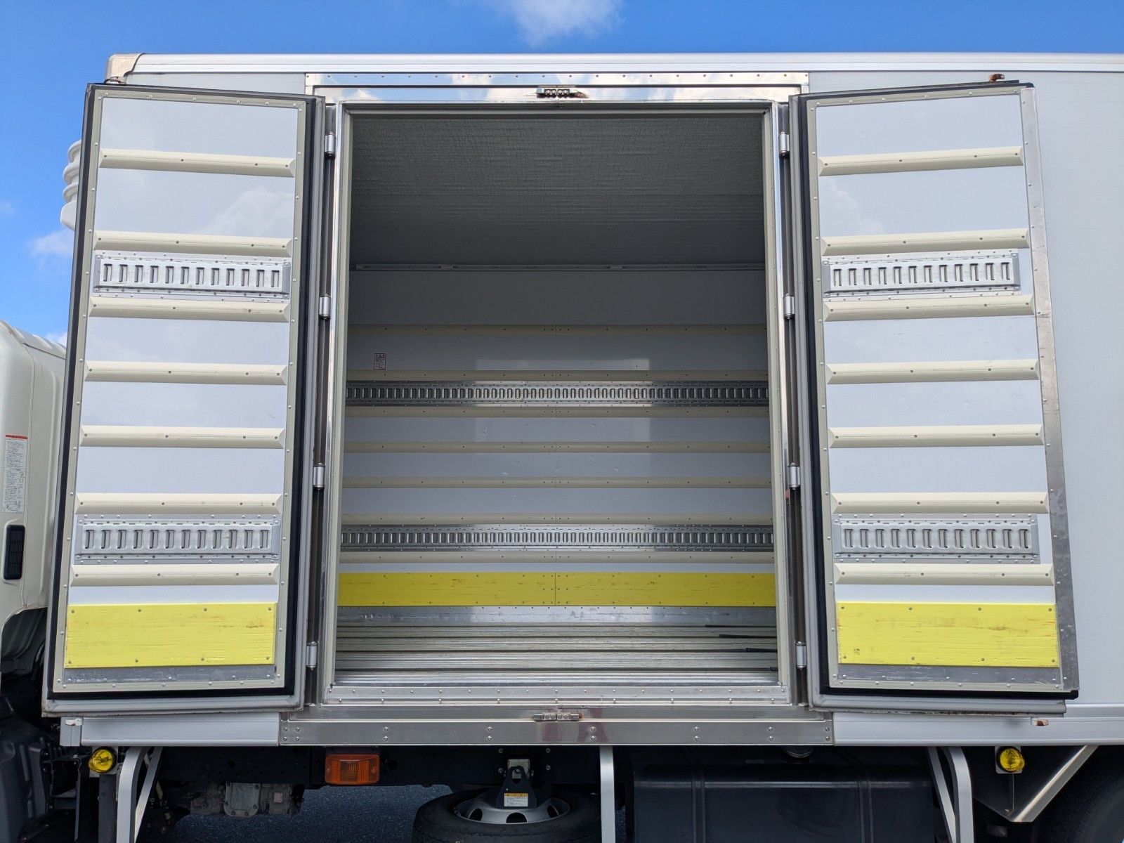 日野 レンジャー 2KG-FC2ABG(2WD)の写真31