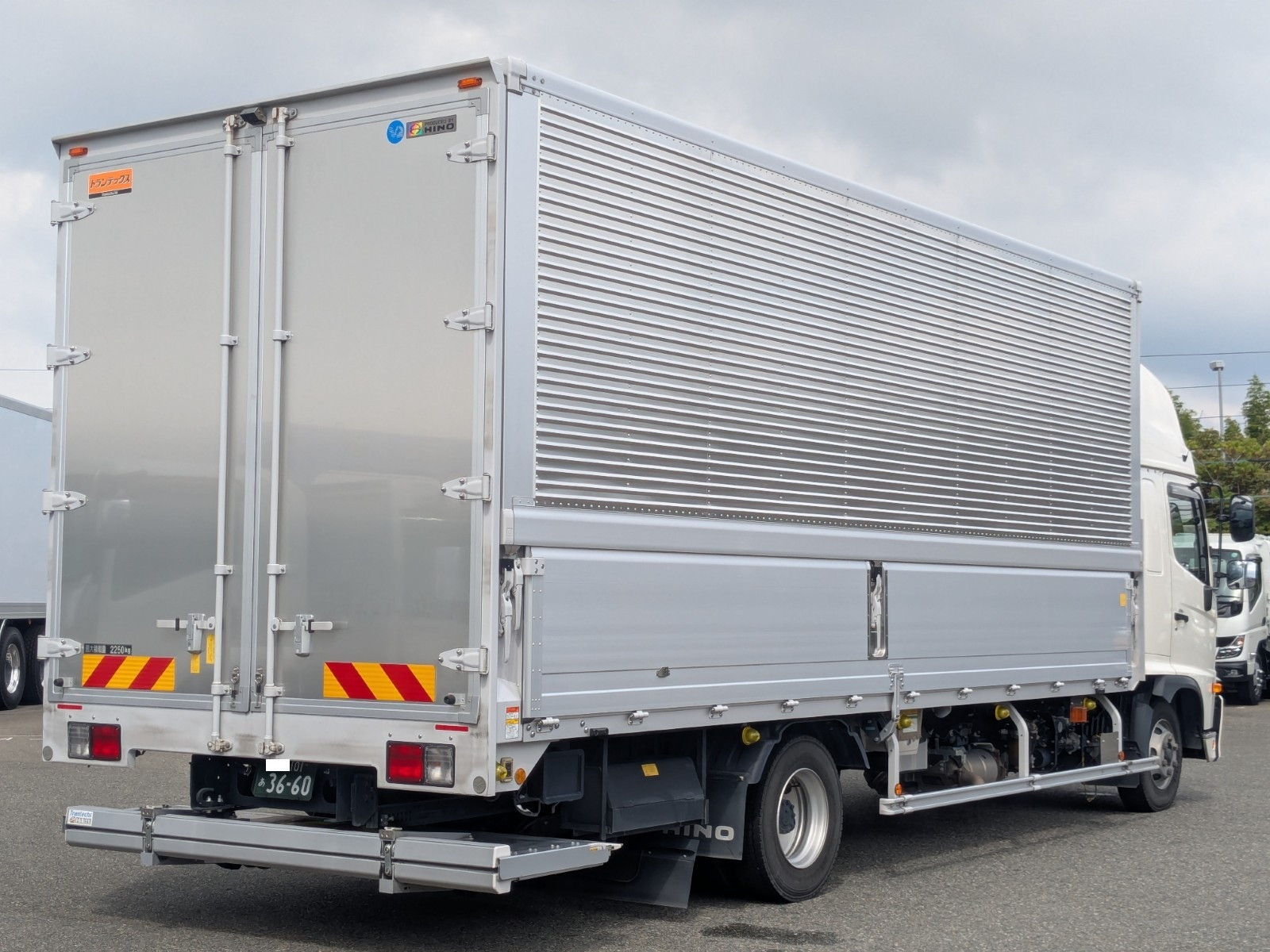 日野 レンジャー 2KG-FD2ABG(2WD)の写真4