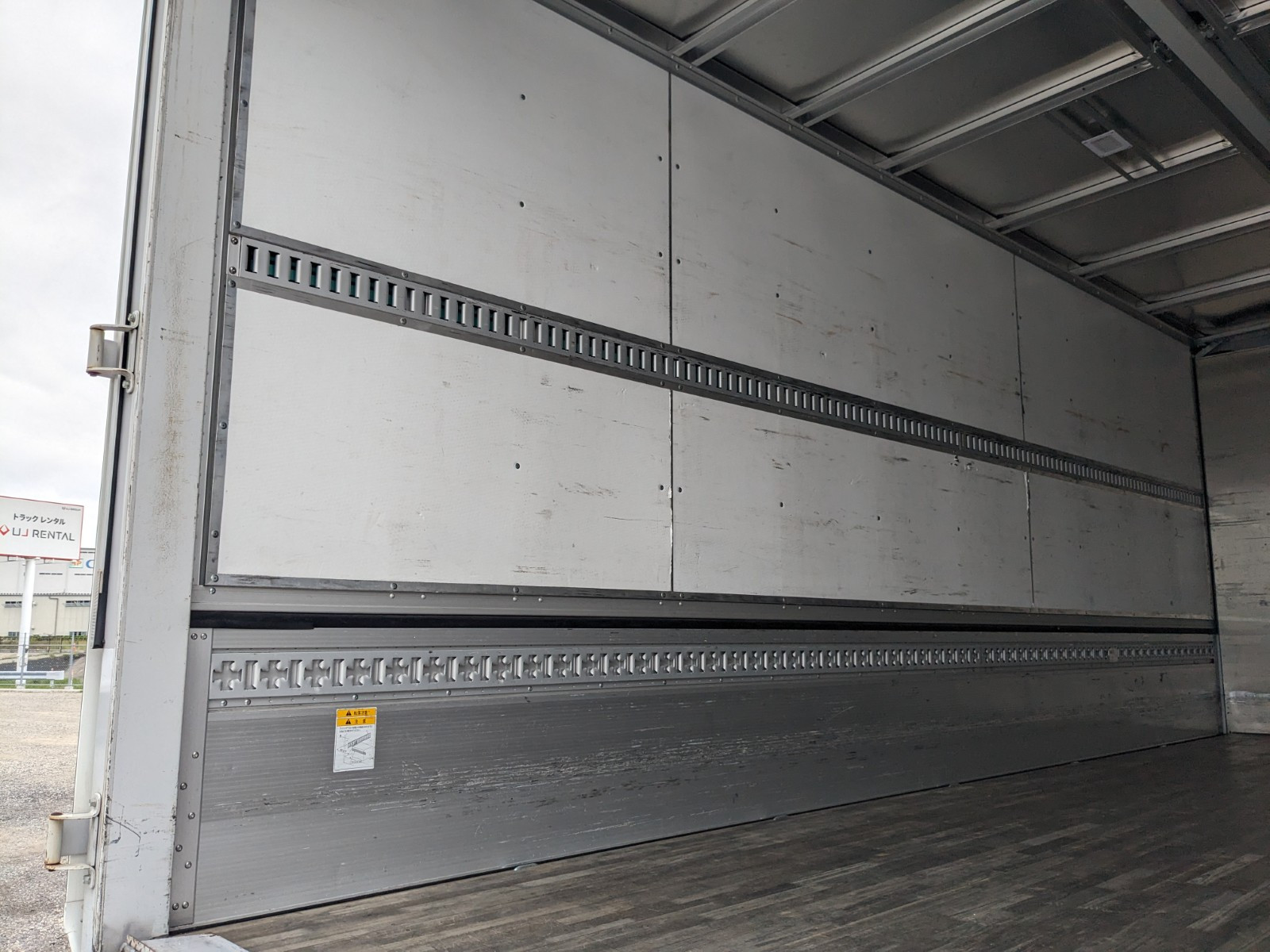 三菱 ファイター 2KG-FK65F(2WD)の写真22