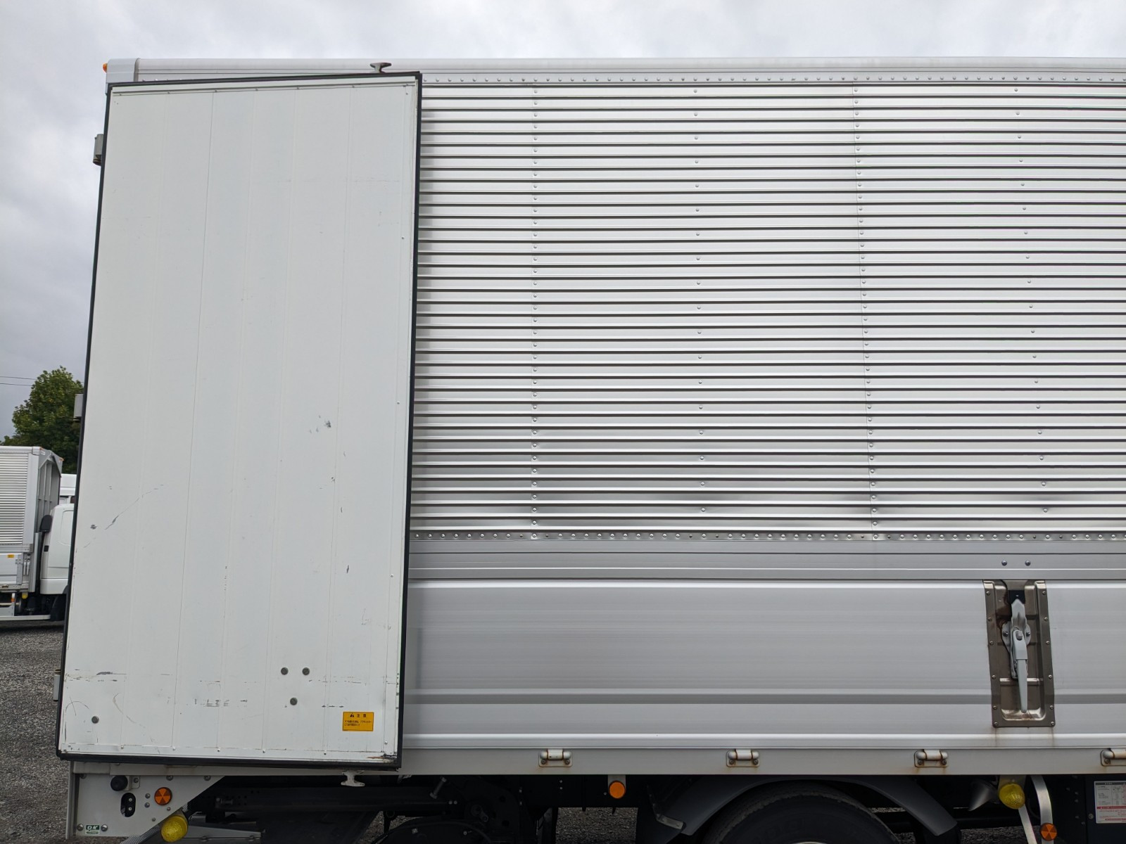 三菱 ファイター 2KG-FK65F(2WD)の写真29