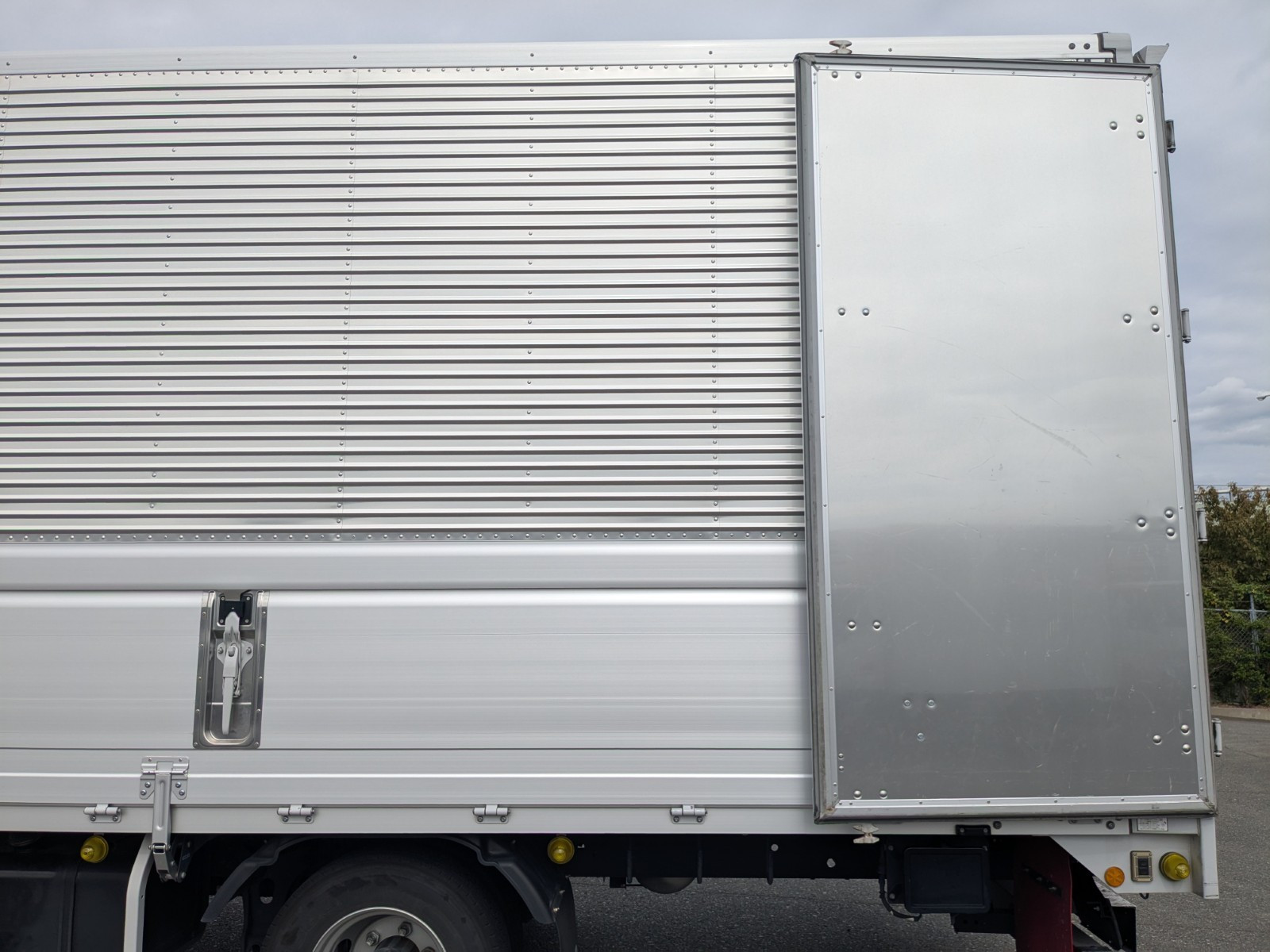 日野 レンジャー 2PG-FD2ABG(2WD)の写真21