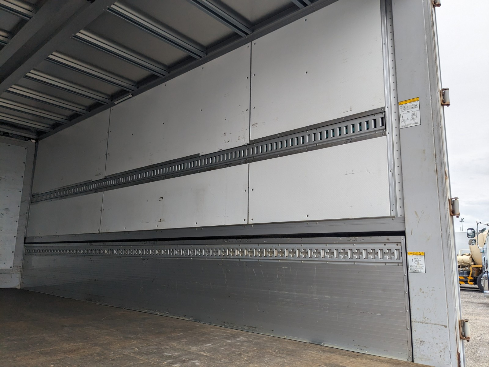 日野 レンジャー 2PG-FD2ABG(2WD)の写真18