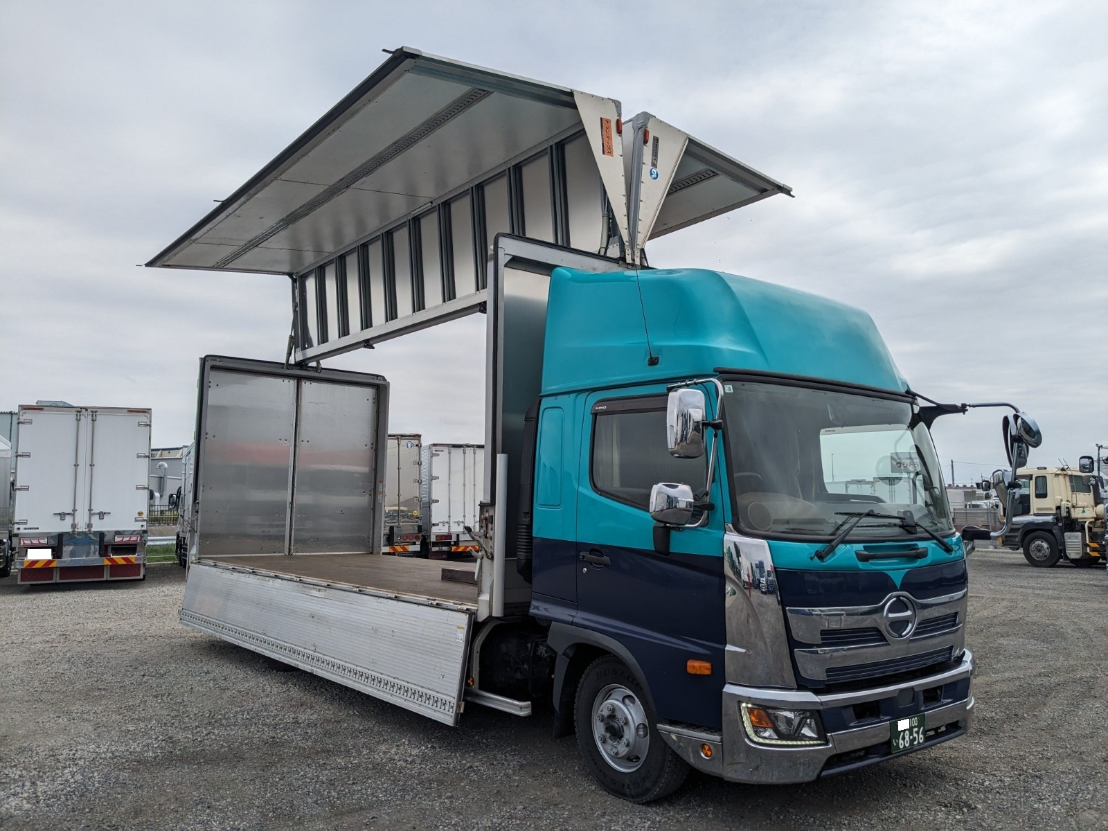 日野 レンジャー 2PG-FD2ABG(2WD)の写真34