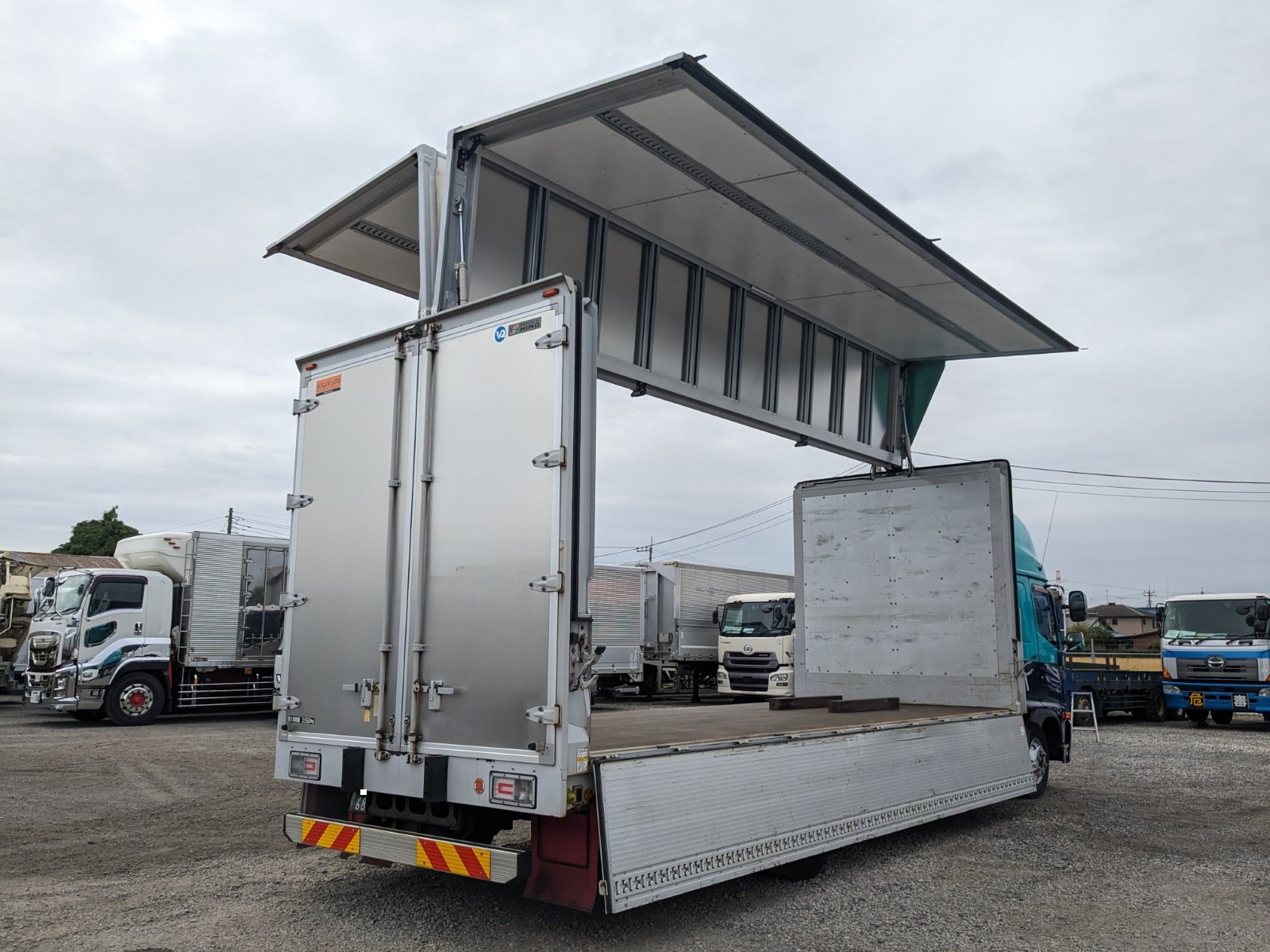 日野 レンジャー 2PG-FD2ABG(2WD)の写真35