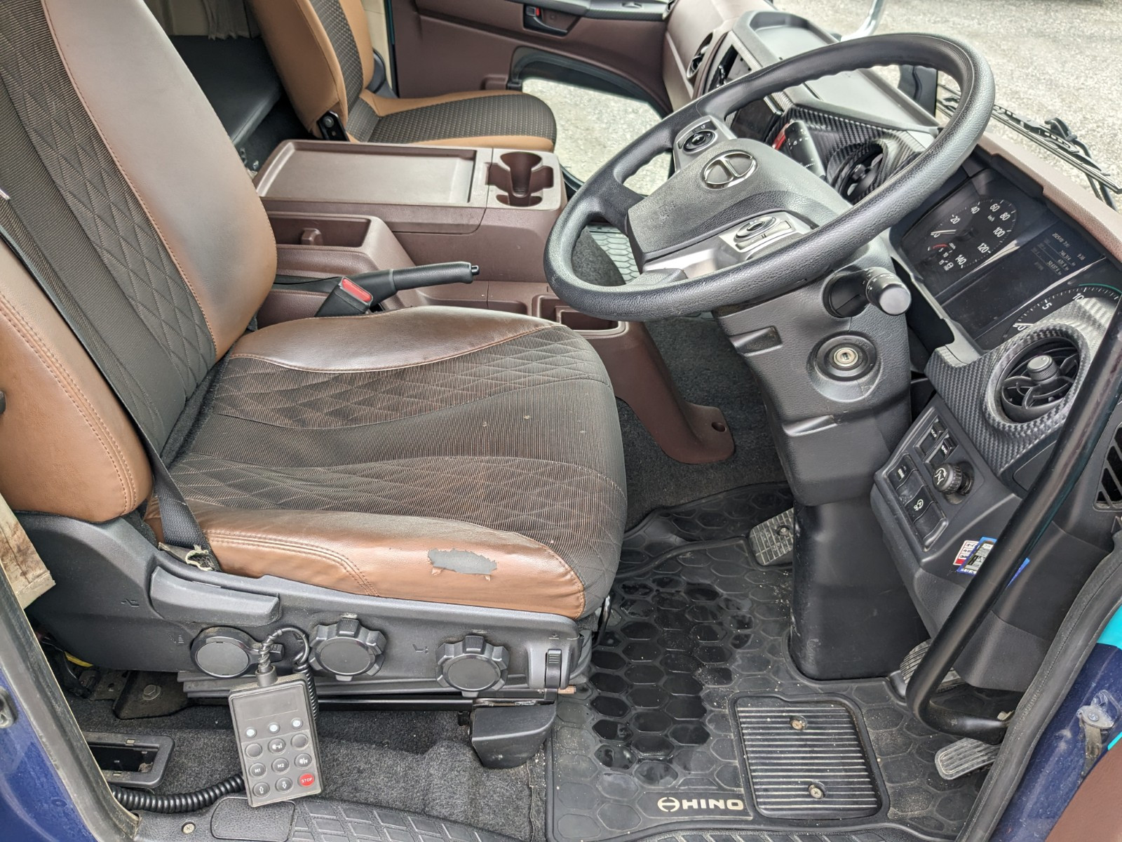 日野 レンジャー 2PG-FD2ABG(2WD)の写真38