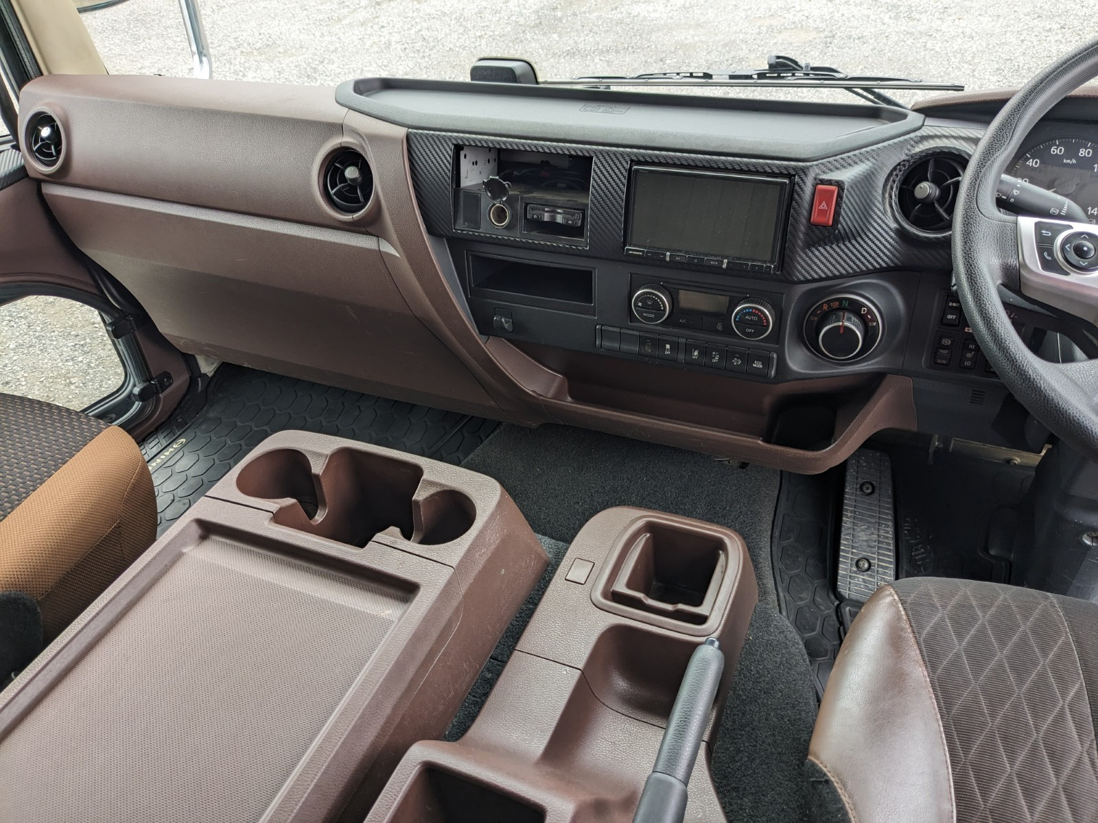 日野 レンジャー 2PG-FD2ABG(2WD)の写真41