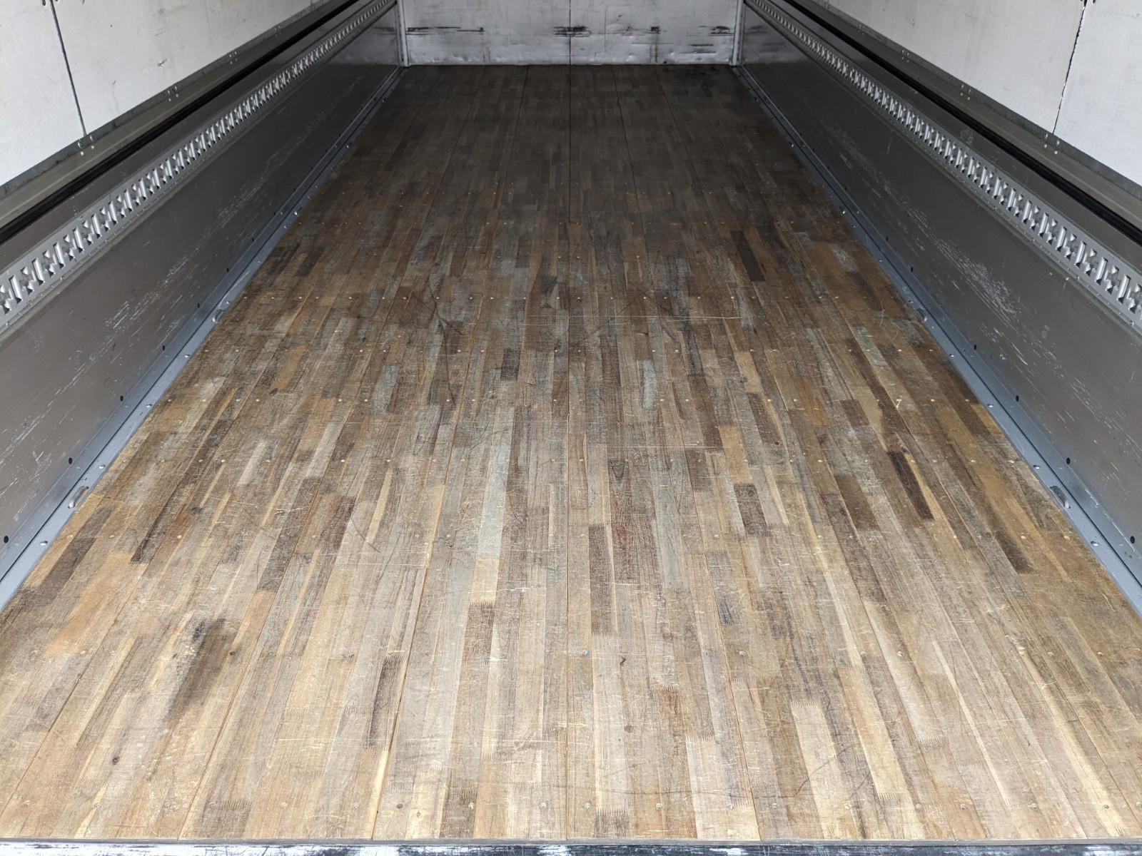 三菱 ファイター 2KG-FK65F(2WD)の写真12