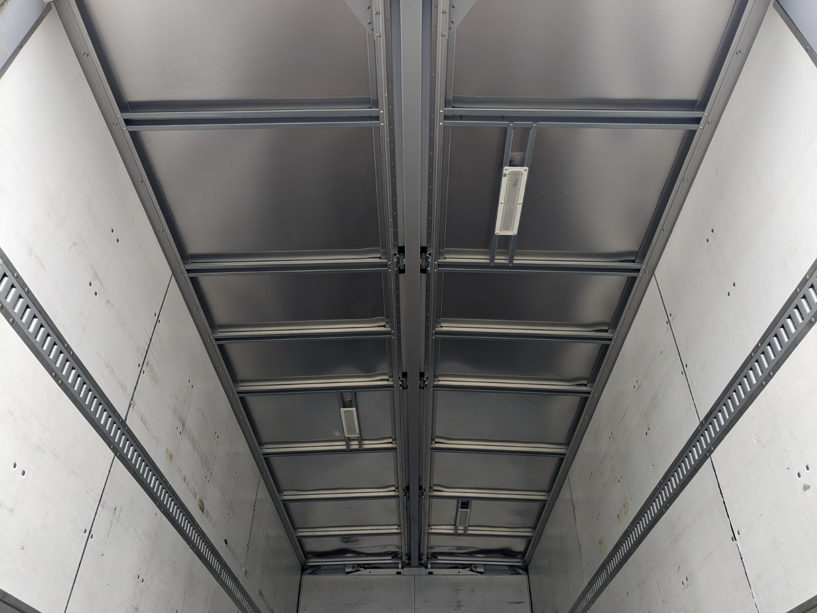 三菱 ファイター 2KG-FK65F(2WD)の写真13