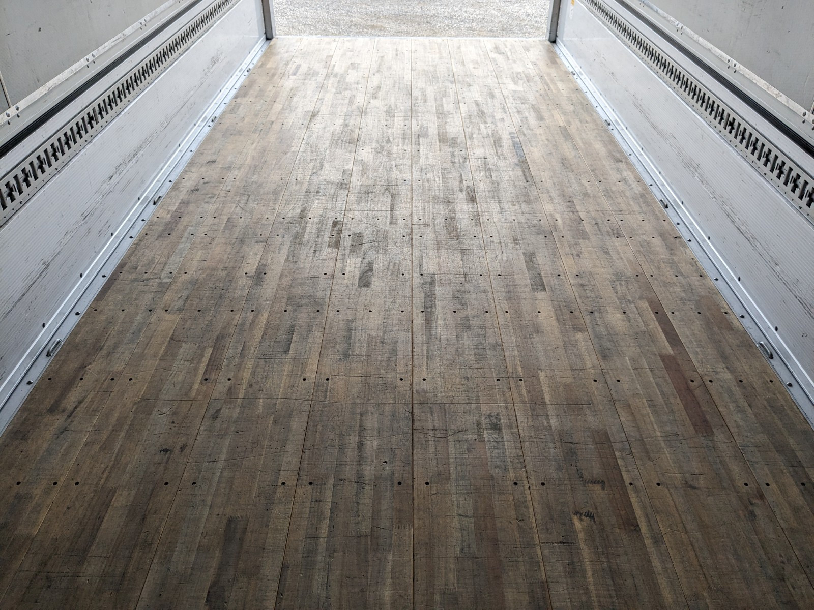 三菱 ファイター 2KG-FK65F(2WD)の写真17