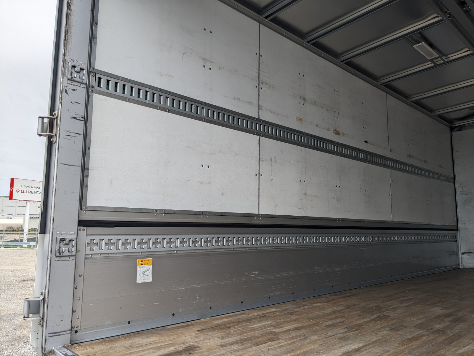 三菱 ファイター 2KG-FK65F(2WD)の写真19