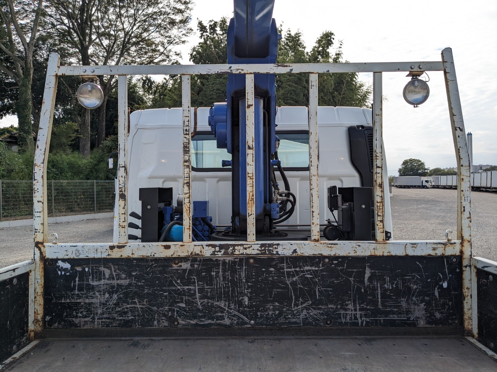 三菱 キャンター TKG-FEB90(2WD)の写真13