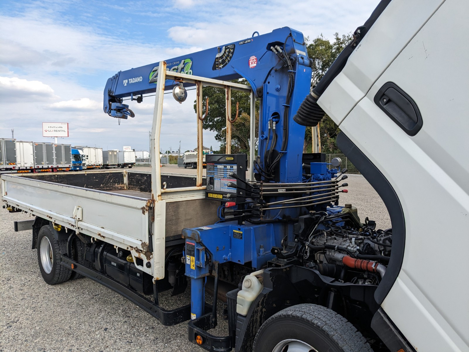 三菱 キャンター TKG-FEB90(2WD)の写真47