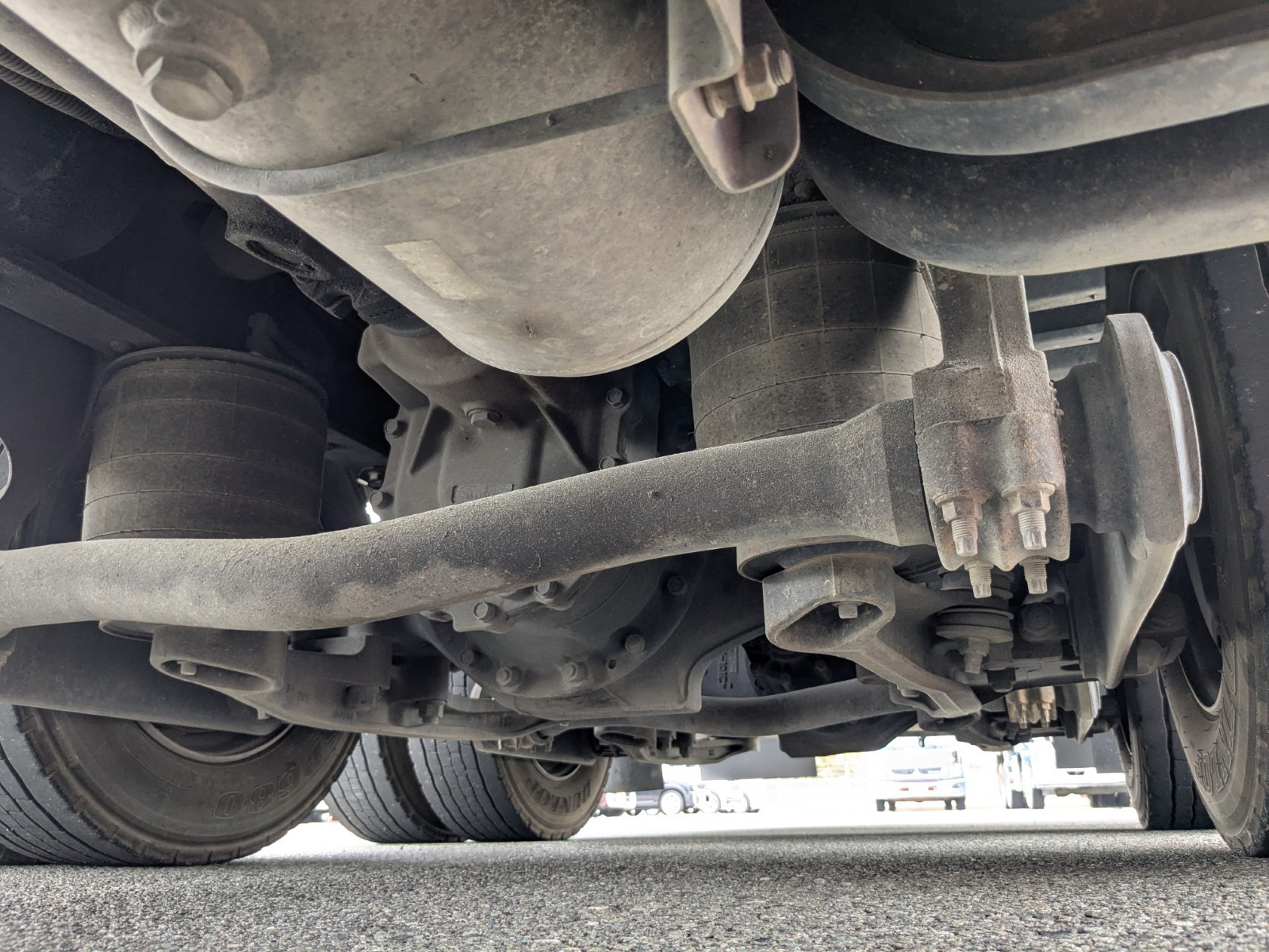 日野 プロフィア QKG-FW1EXBG(8x4)の写真13