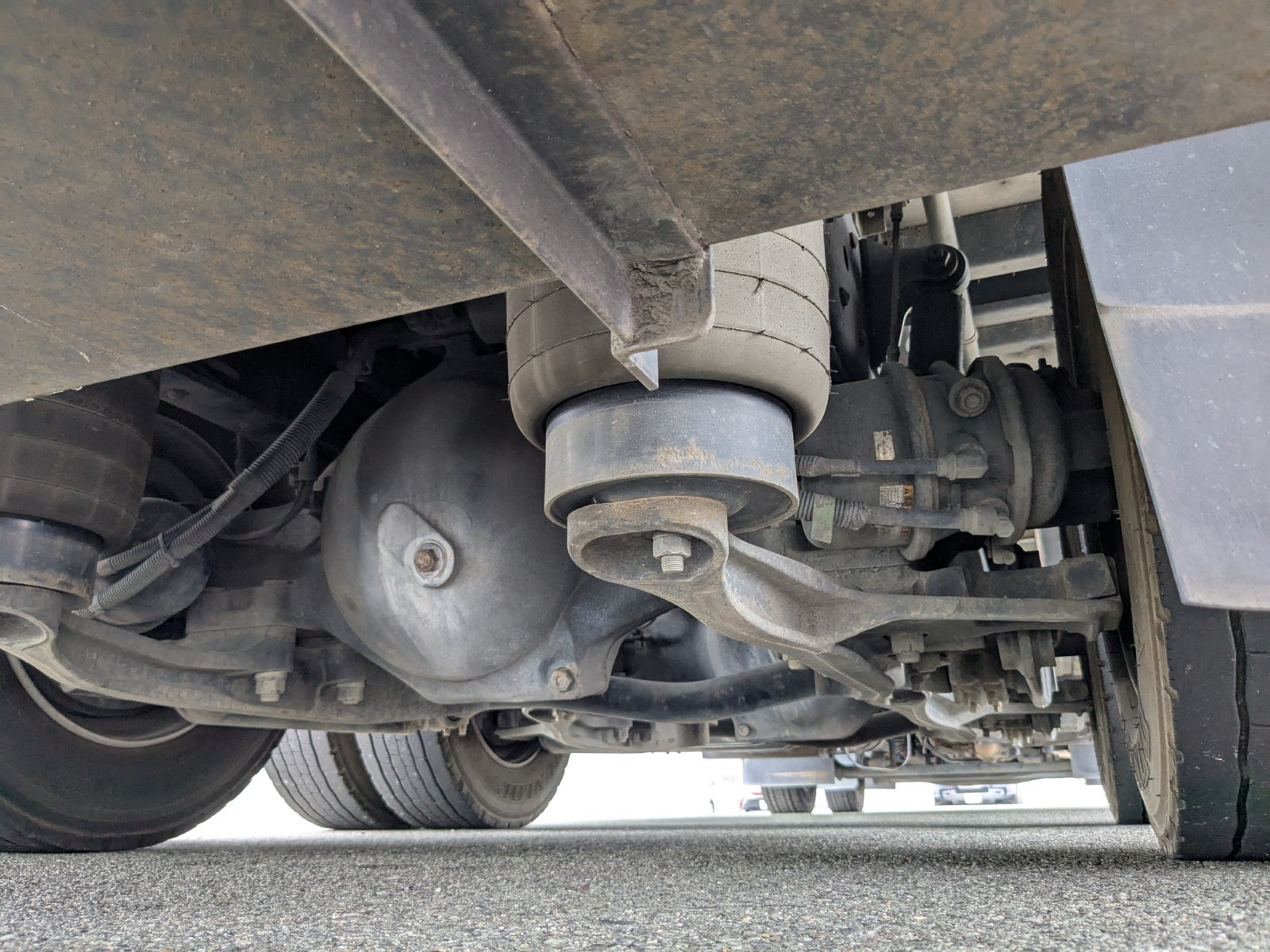 日野 プロフィア QKG-FW1EXBG(8x4)の写真16