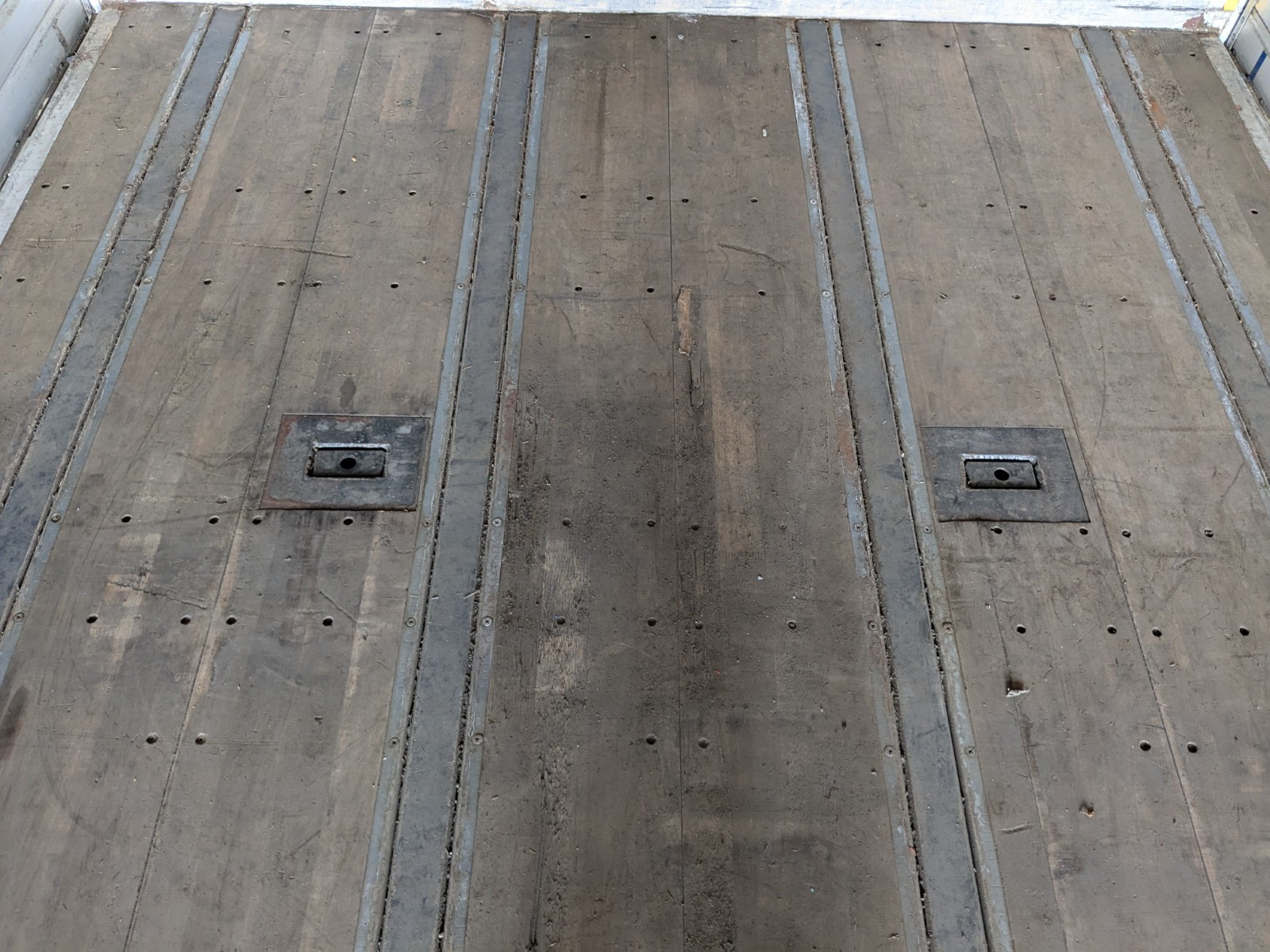 日野 プロフィア QKG-FW1EXBG(8x4)の写真28