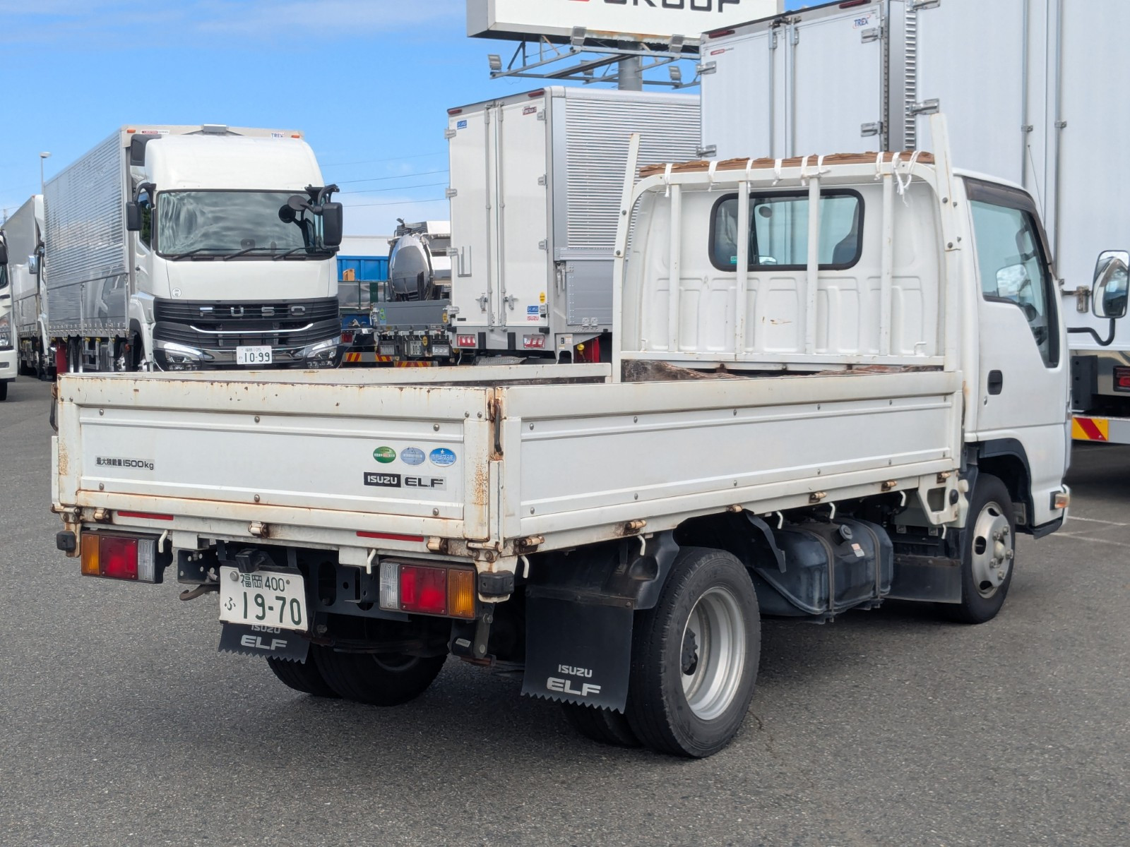 いすゞ エルフ TRG-NHR85A(2WD)の写真4