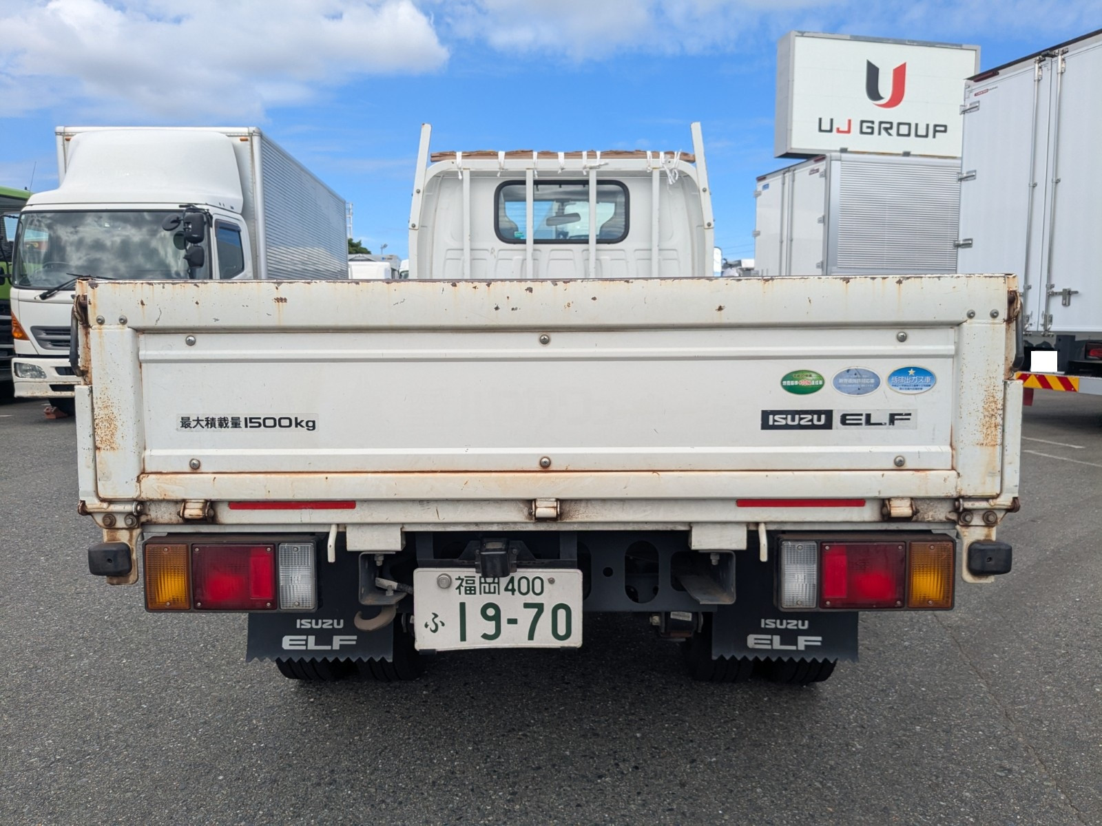 いすゞ エルフ TRG-NHR85A(2WD)の写真6