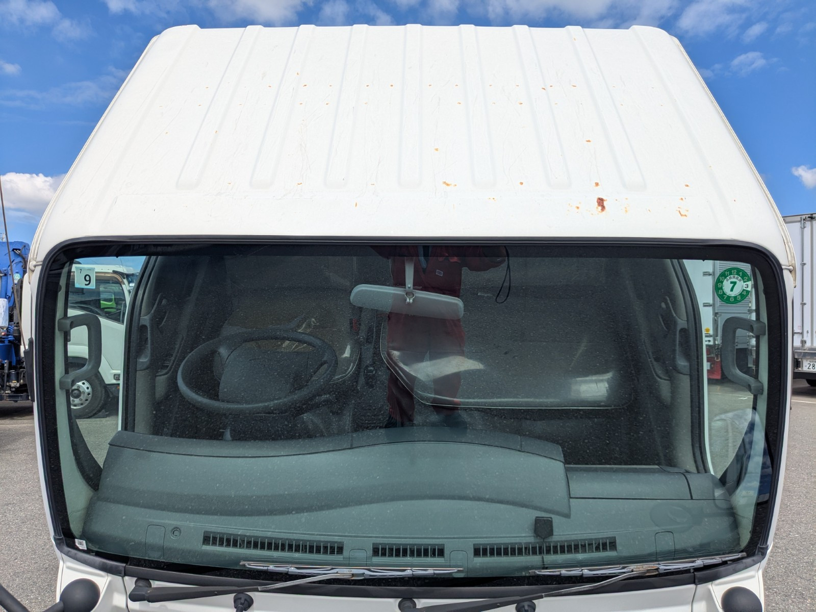 いすゞ エルフ TRG-NHR85A(2WD)の写真36