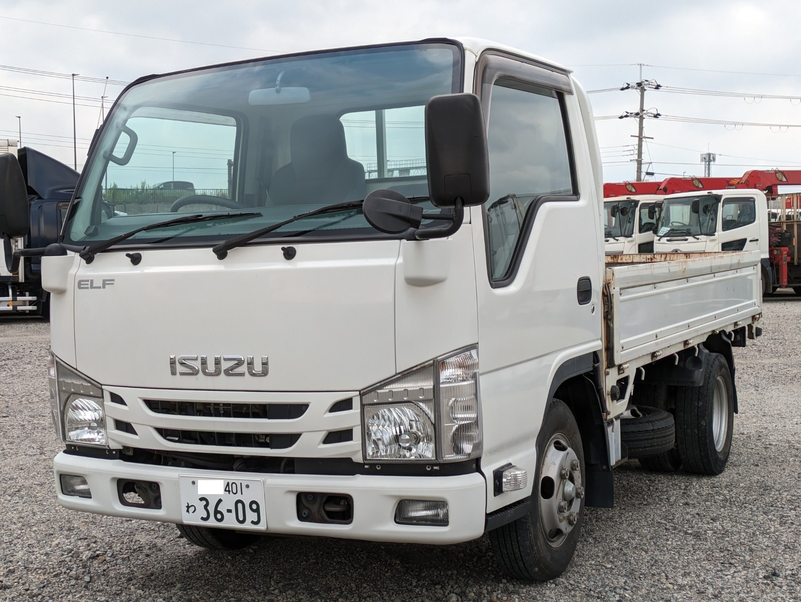 いすゞ エルフ TPG-NJR85A(2WD)の写真1
