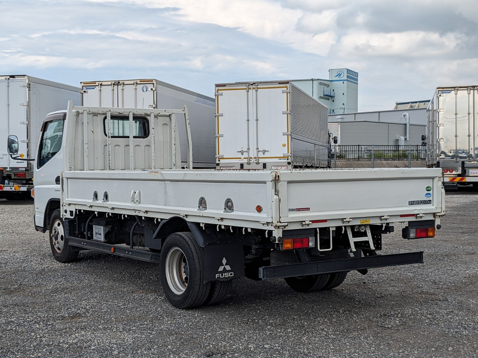 三菱 キャンター TPG-FEA50(2WD)の写真4