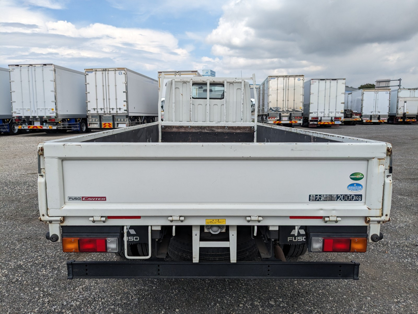 三菱 キャンター TPG-FEA50(2WD)の写真6