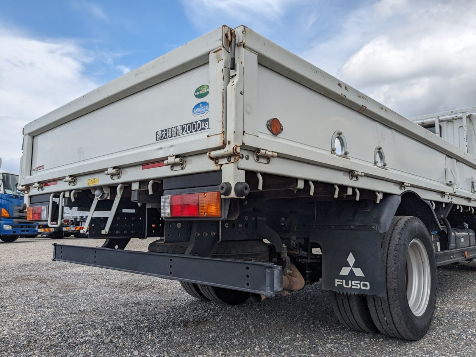 三菱 キャンター TPG-FEA50(2WD)の写真7