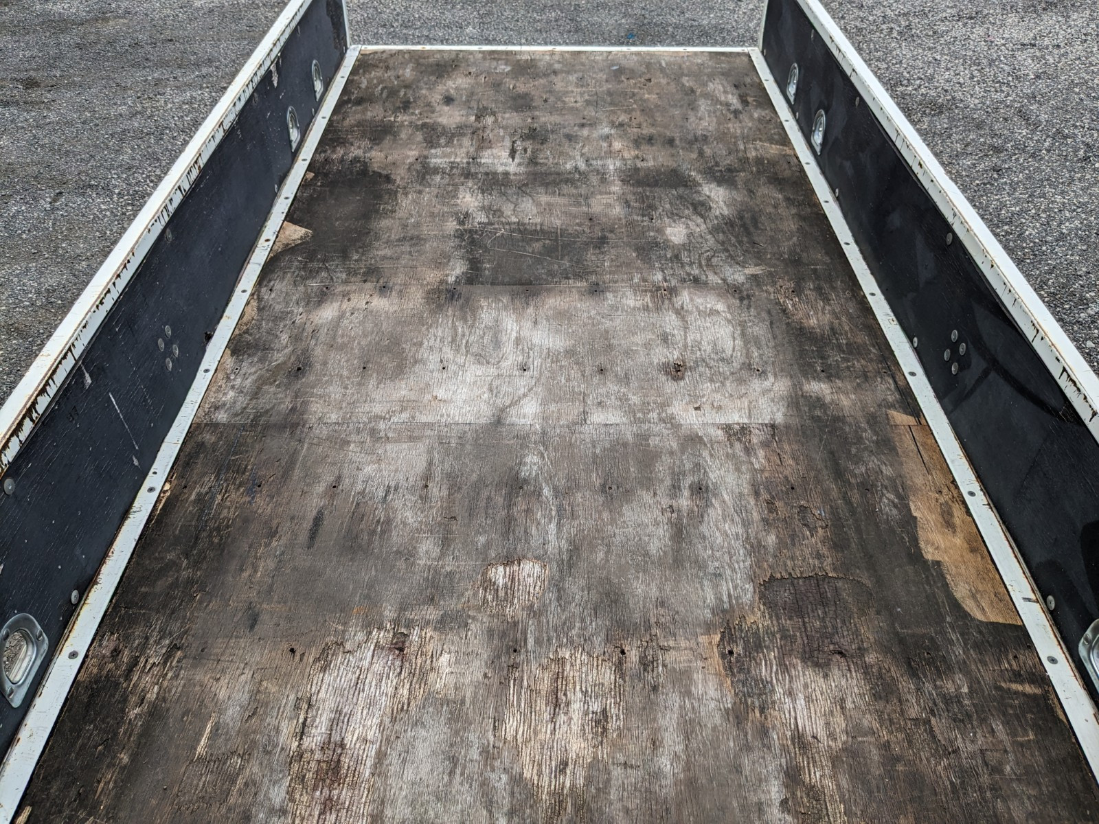 三菱 キャンター TPG-FEA50(2WD)の写真15