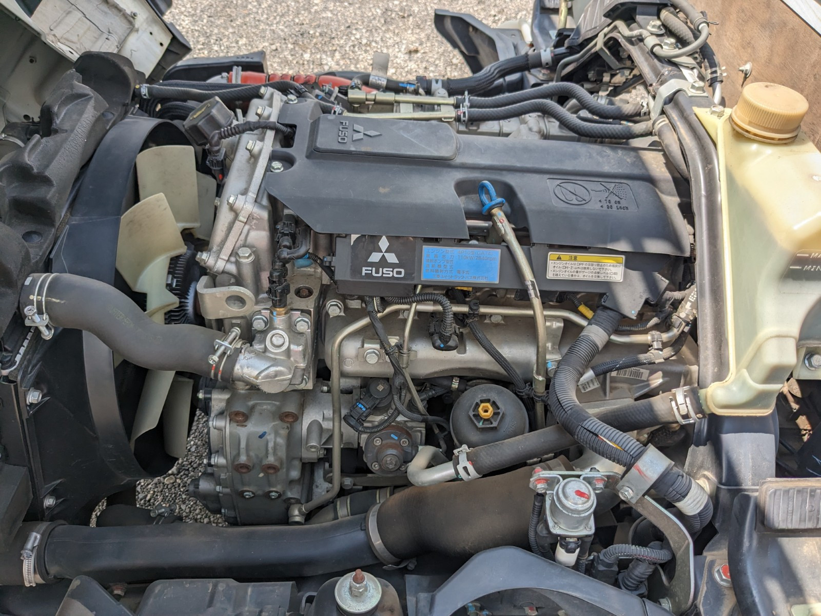 三菱 キャンター TPG-FEA50(2WD)の写真35