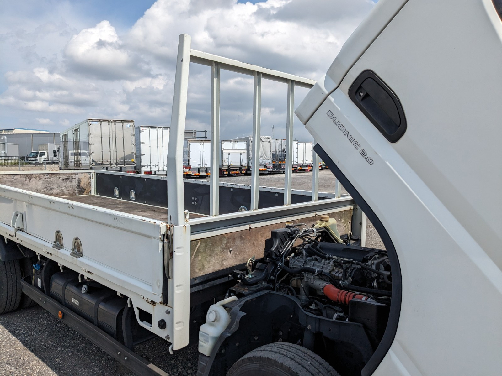 三菱 キャンター TPG-FEA50(2WD)の写真40