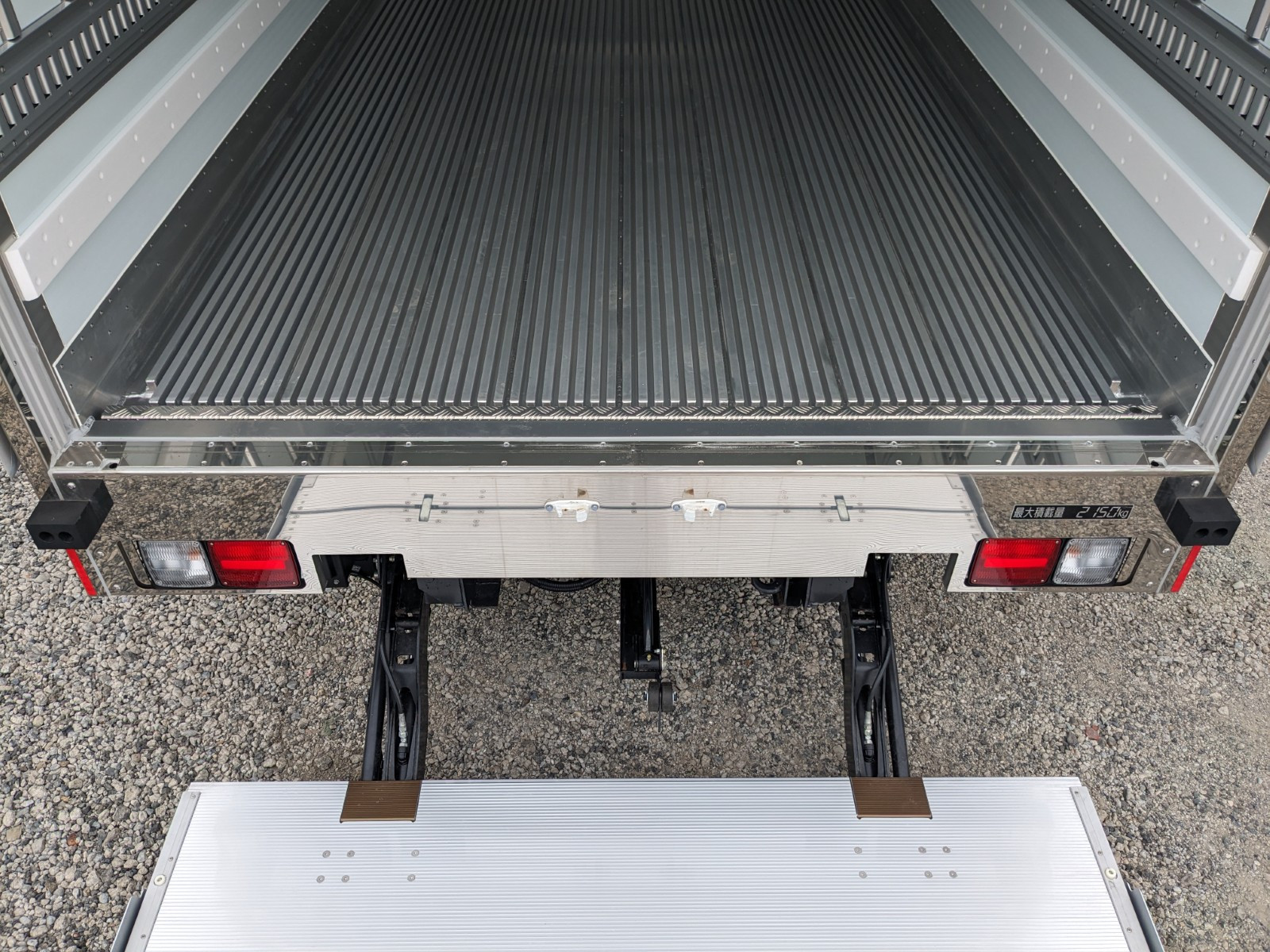 日野 レンジャー 2KG-FD2ABG(2WD)の写真12