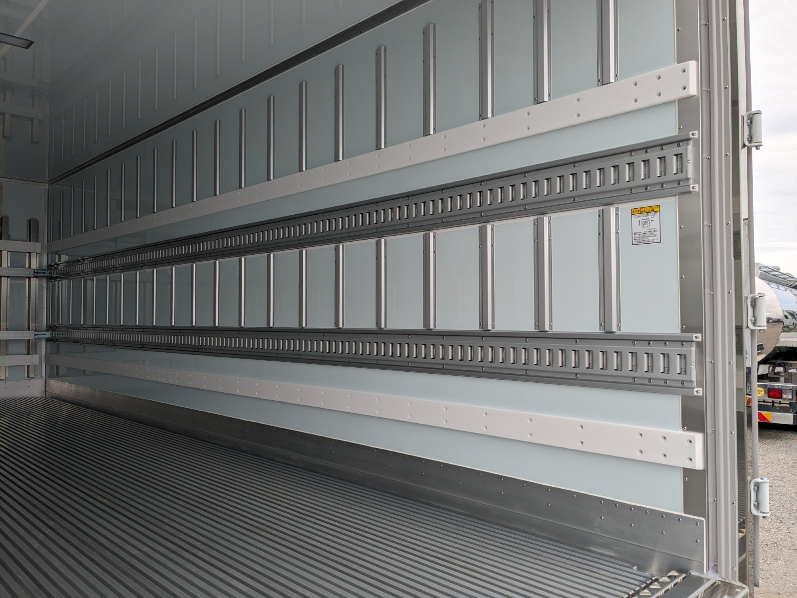 日野 レンジャー 2KG-FD2ABG(2WD)の写真21