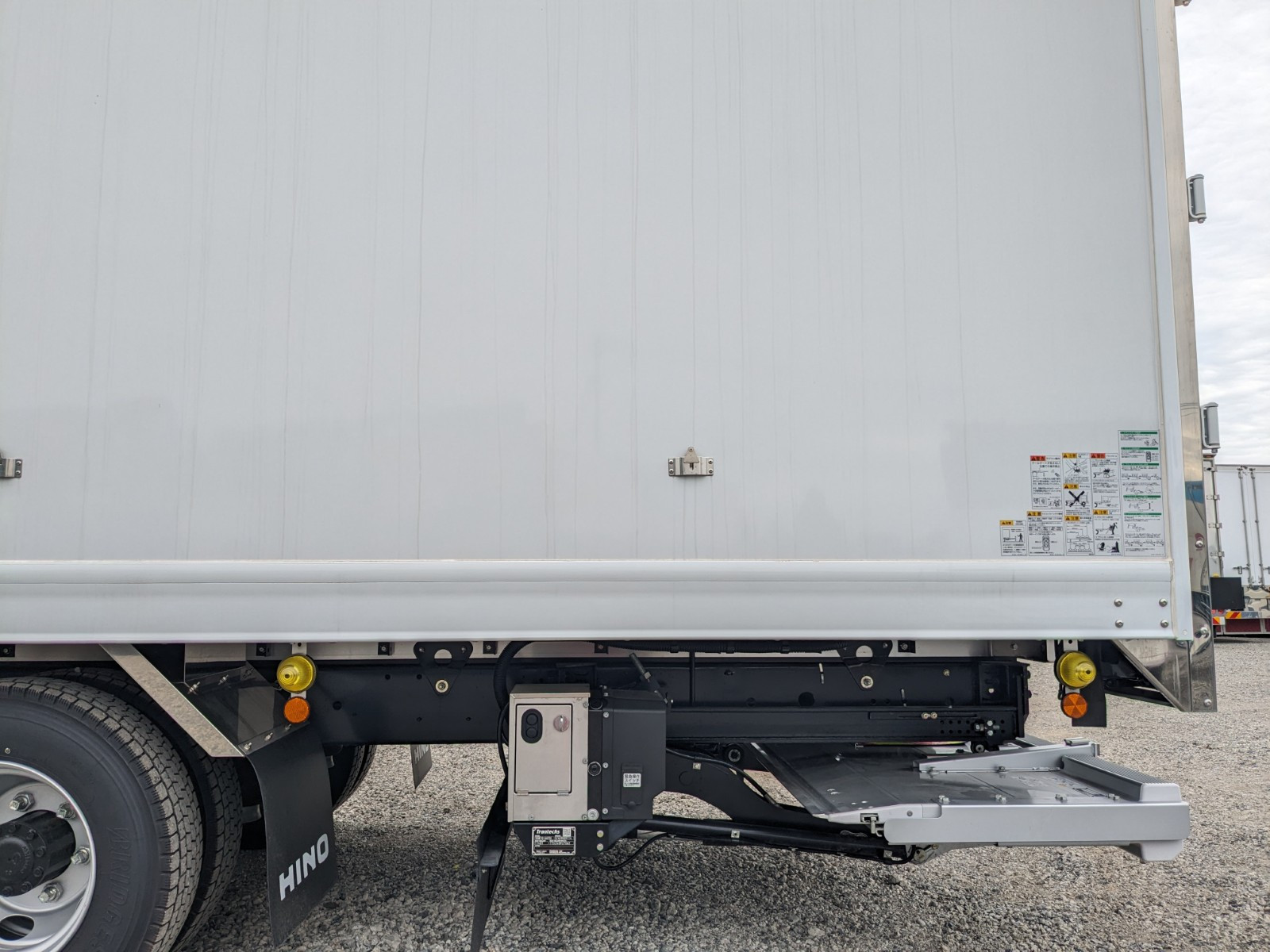 日野 レンジャー 2KG-FD2ABG(2WD)の写真24