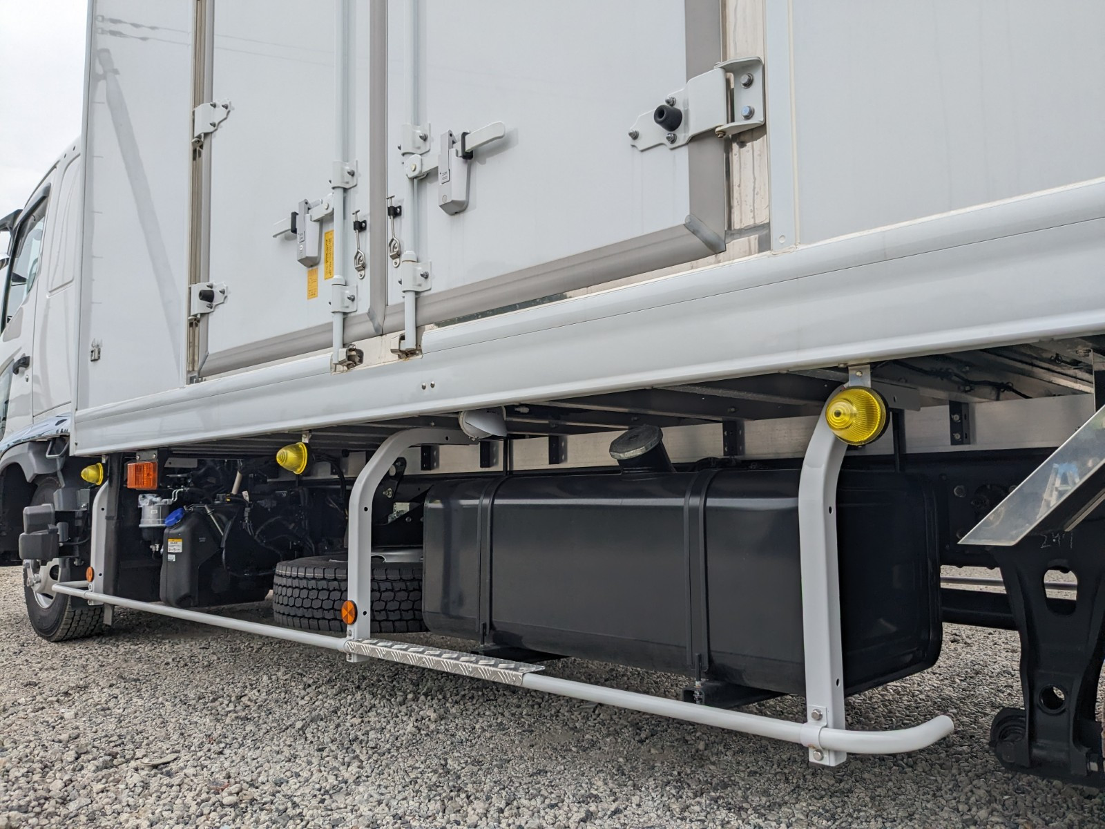 日野 レンジャー 2KG-FD2ABG(2WD)の写真29