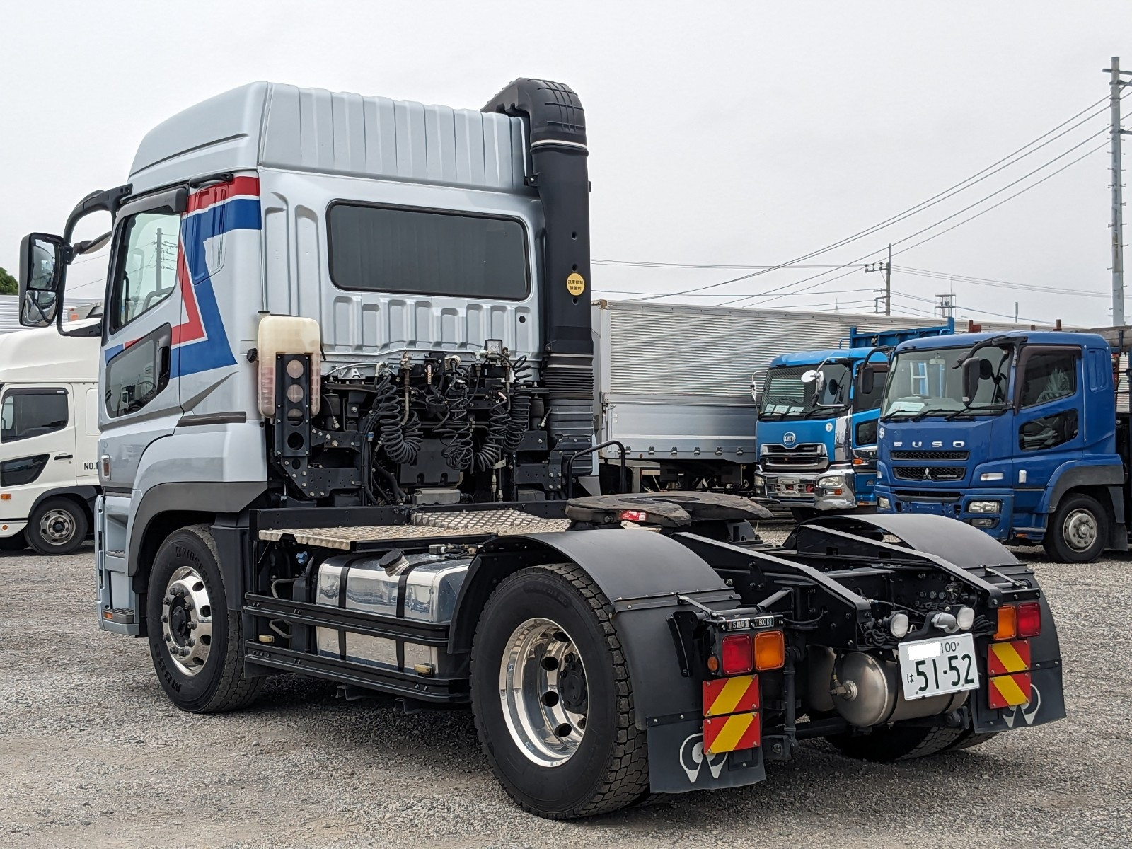 三菱 スーパーグレート 2PG-FP74HDR(2WD)の写真4