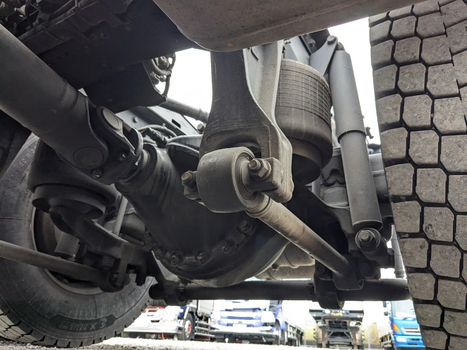 三菱 スーパーグレート 2PG-FP74HDR(2WD)の写真16