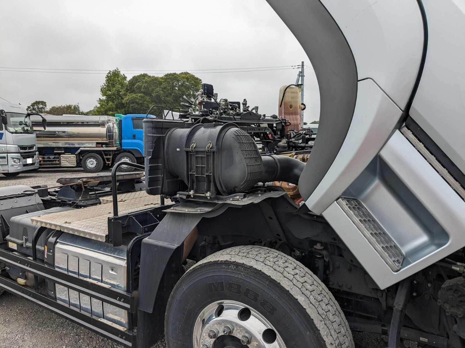 三菱 スーパーグレート 2PG-FP74HDR(2WD)の写真38