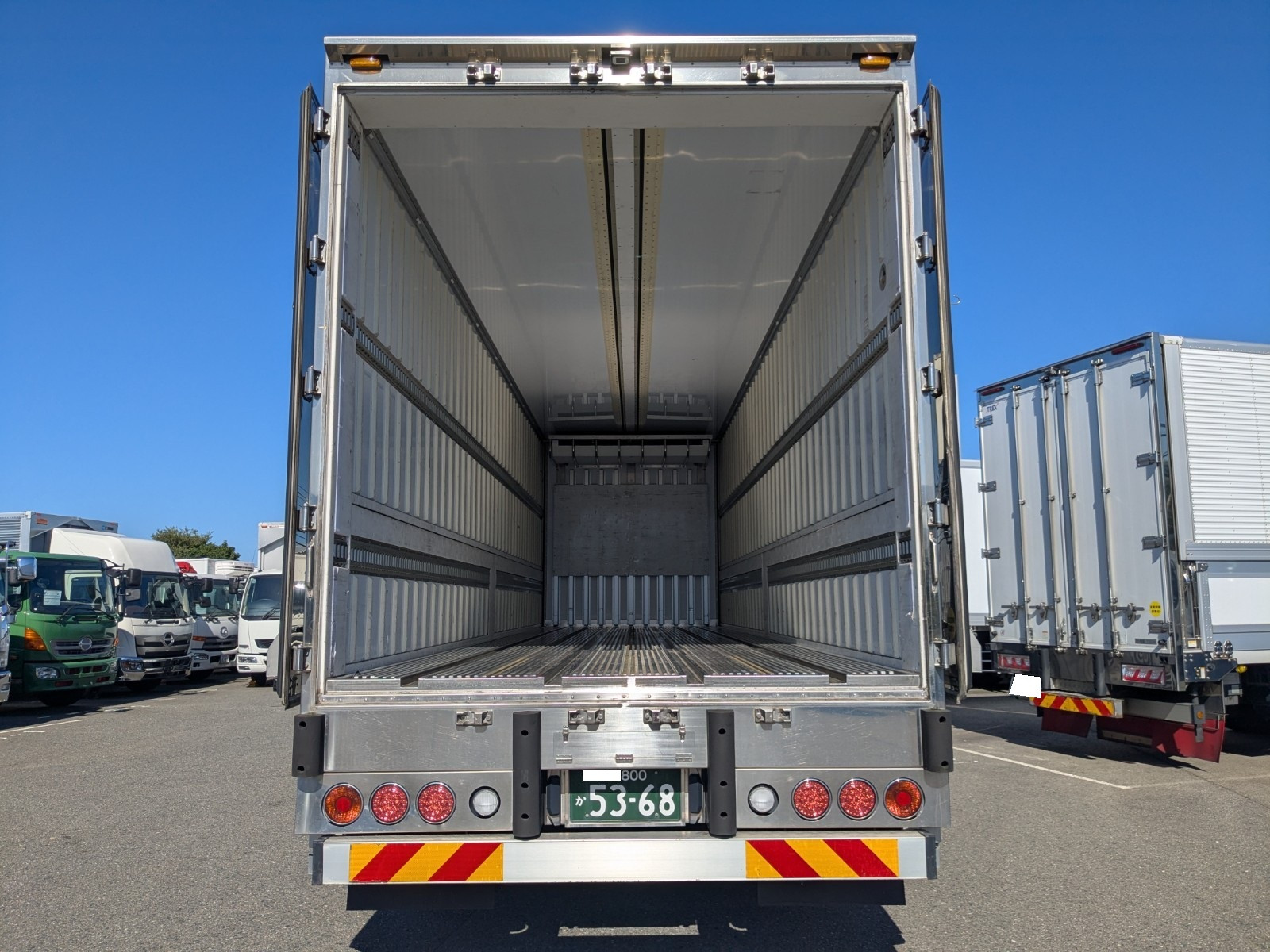 三菱 スーパーグレート 2PG-FS74HZ(8x4)の写真9