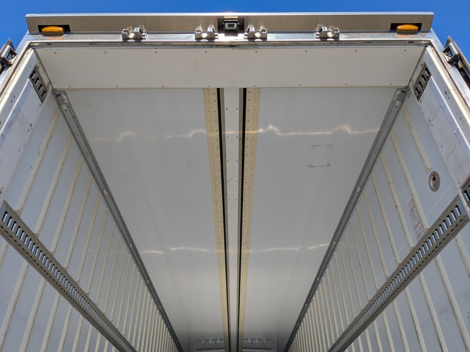 三菱 スーパーグレート 2PG-FS74HZ(8x4)の写真10