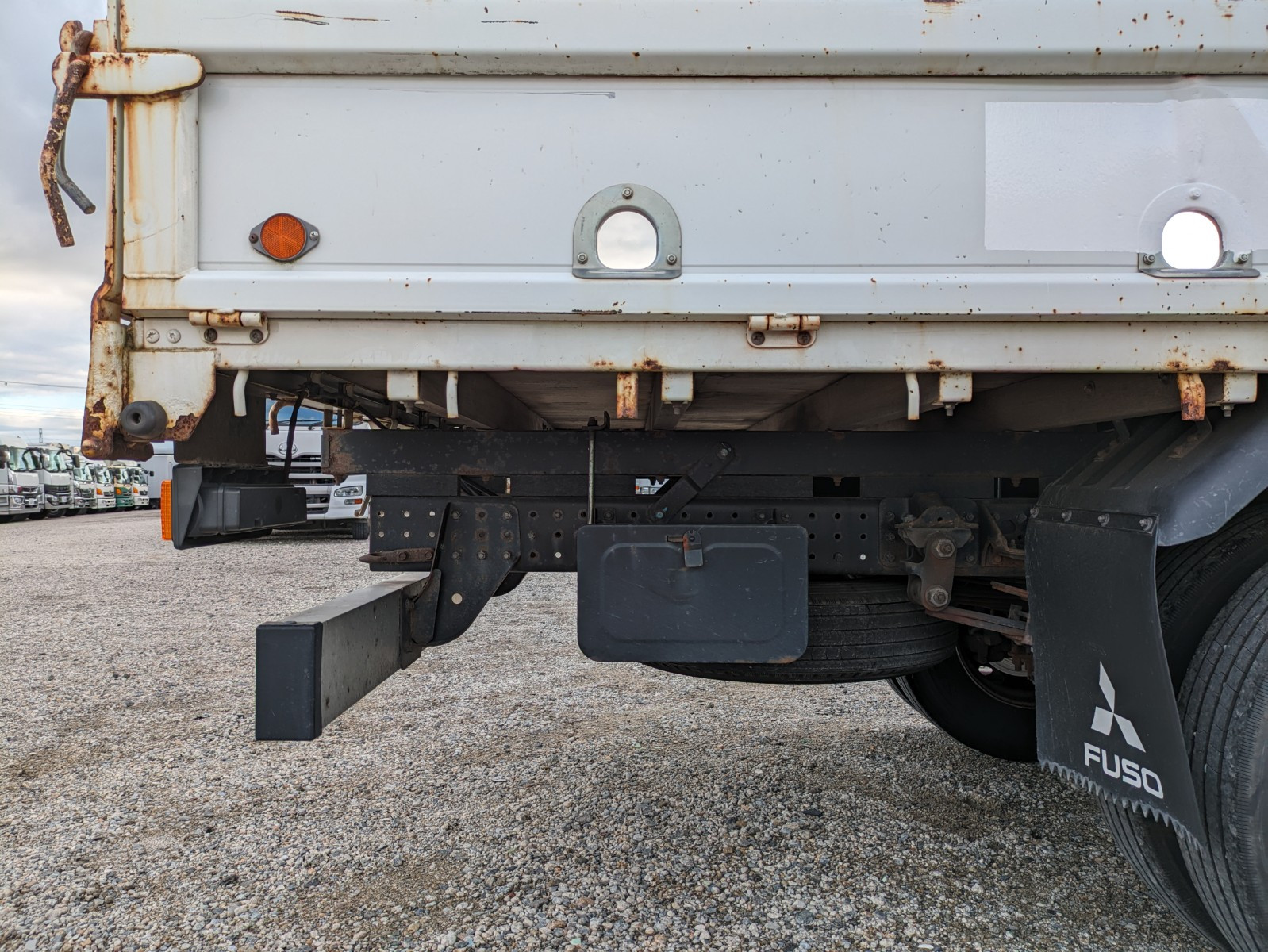 三菱 キャンター TPG-FEBS0(2WD)の写真25