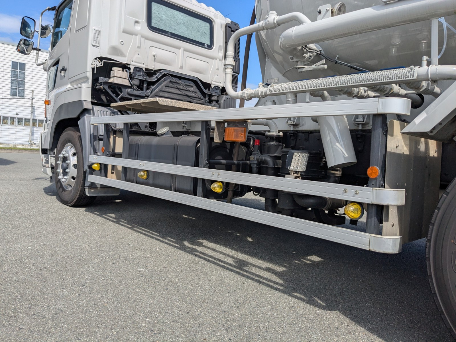 日野 プロフィア QDG-FS1EREA(6x4)の写真13