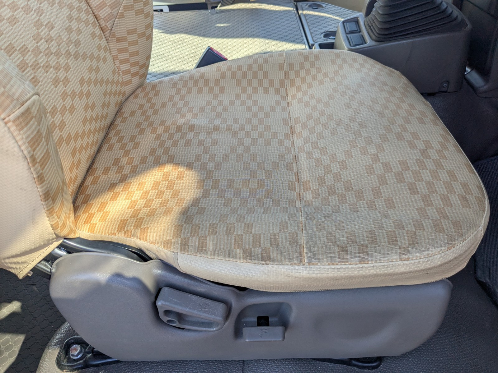 三菱 ローザ PDG-BE63DG(2WD)の写真27