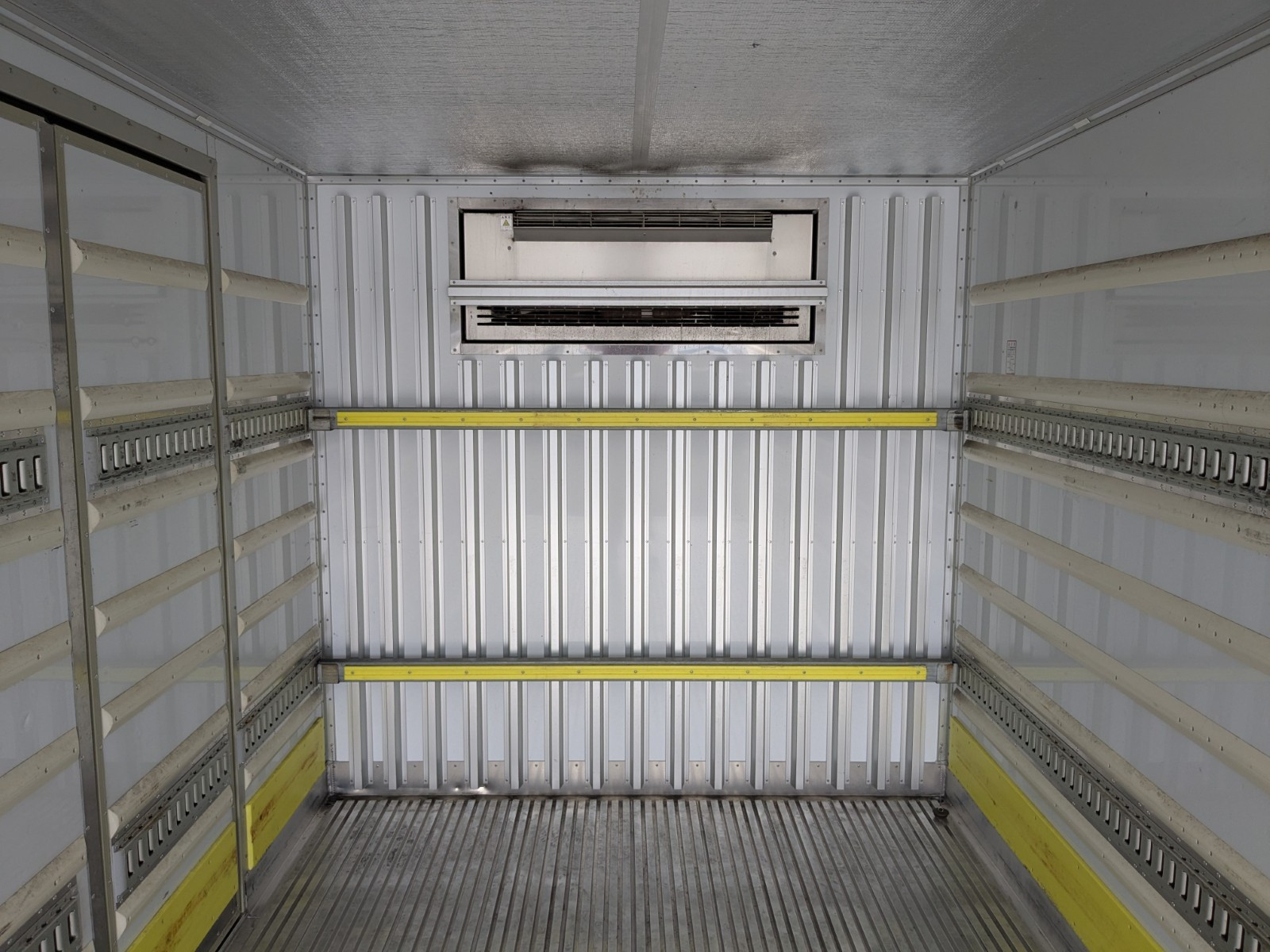 日野 レンジャー 2KG-FC2ABG(2WD)の写真23