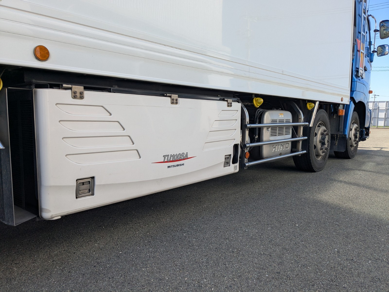 日野 プロフィア 2DG-FW1AHG(8x4)の写真19