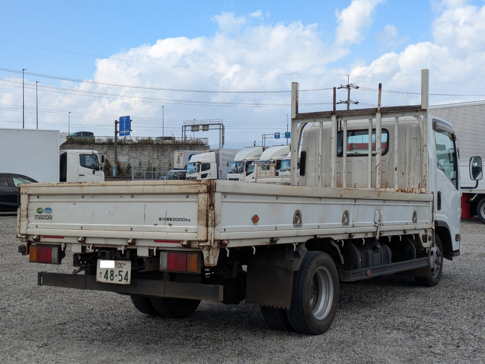 マツダ タイタン TRG-LLR85AR(2WD)の写真5